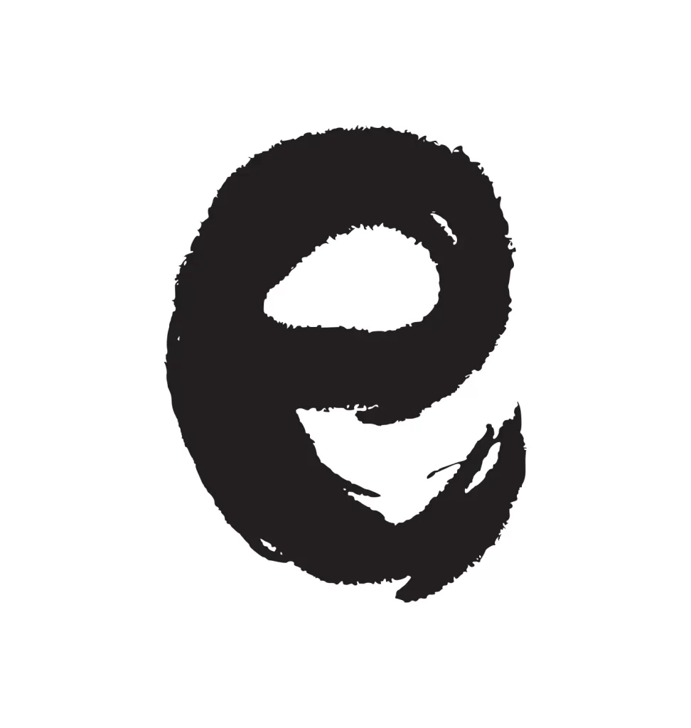 letter E vector logo typography