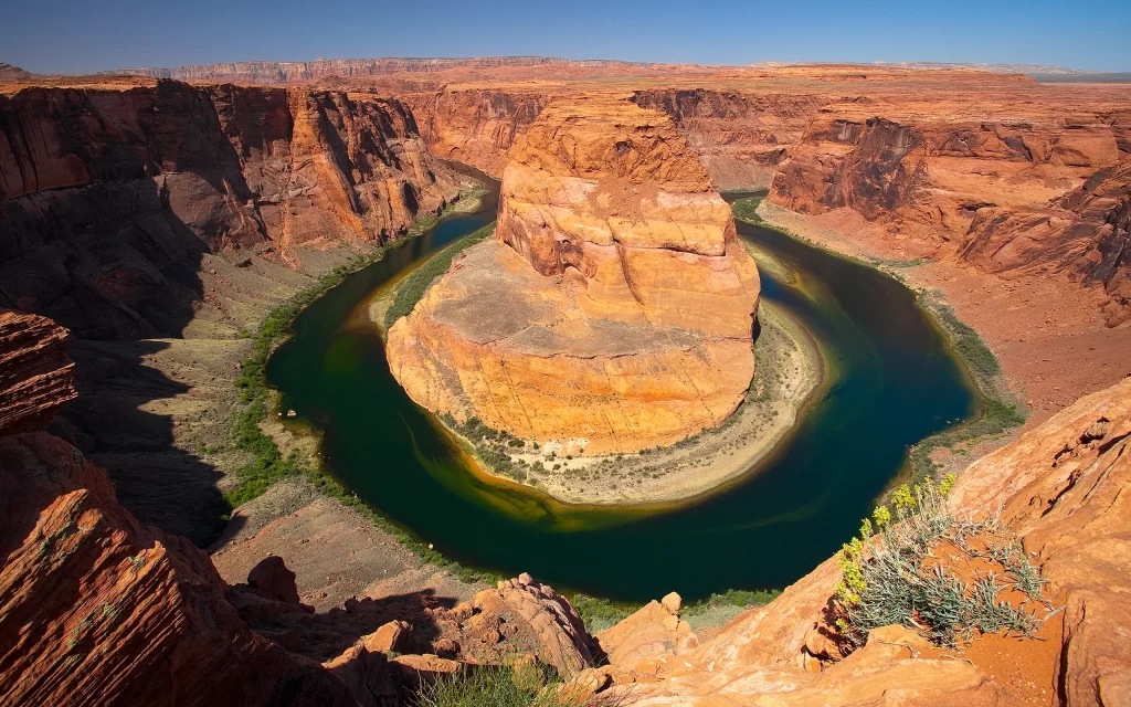 Desert Canyon River Bend Rock Formation Nature