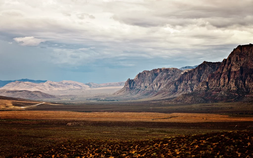 Desert Mountain Range Cloudy Sky Rocky Terrain Scenic