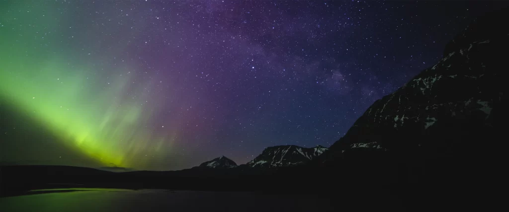 Northern Lights Stars Mountains Night Sky Reflection Tranquil