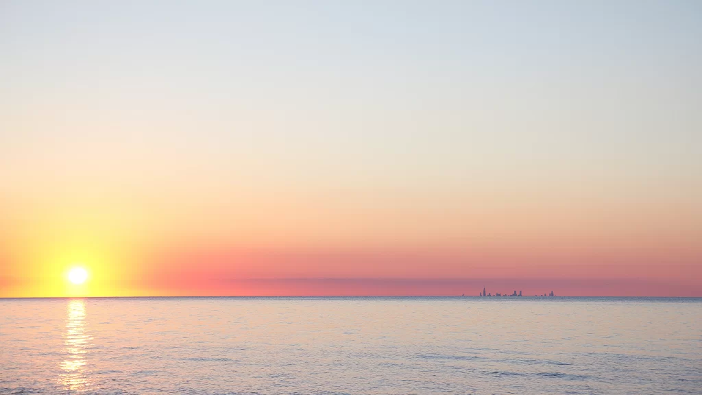 Sunset Ocean Horizon Calm Cityscape Reflection