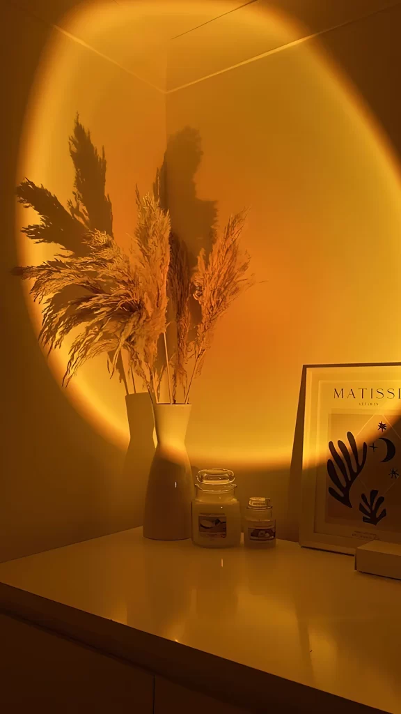Warmth Shadow Vase Candle Art Tranquility