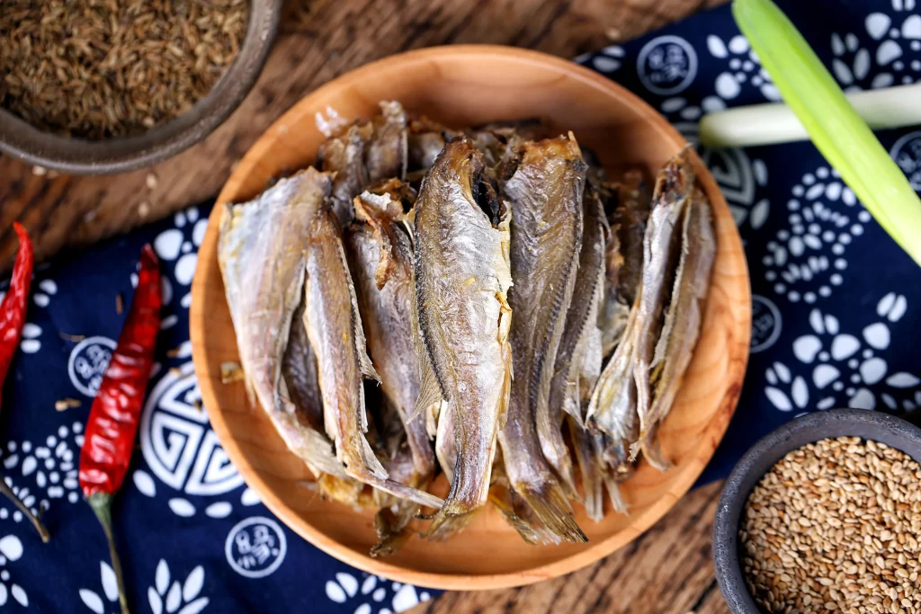 Dried Fish Brown Color Wooden Bowl Red Chili