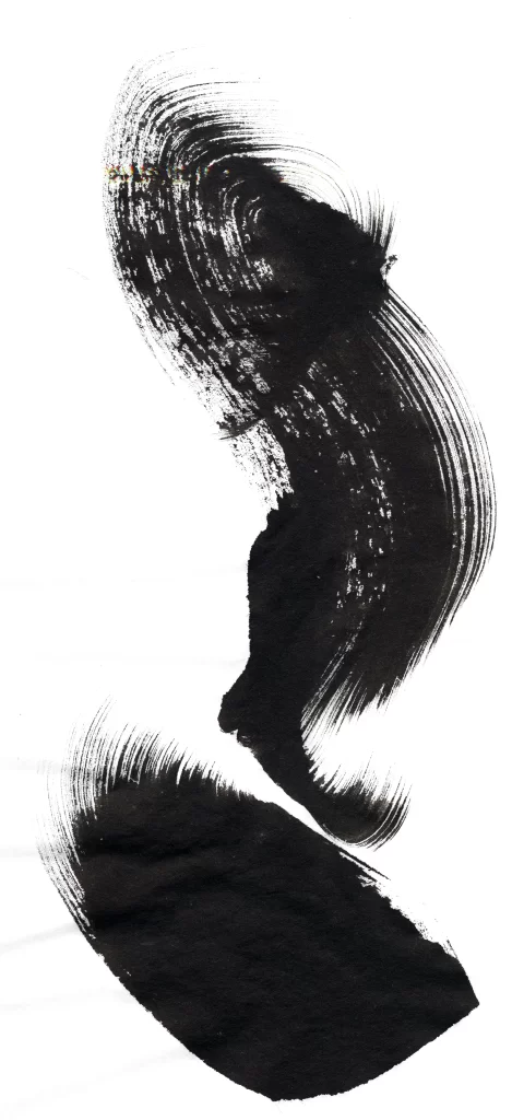 Dynamic Black Ink Flowing Circular Sharp