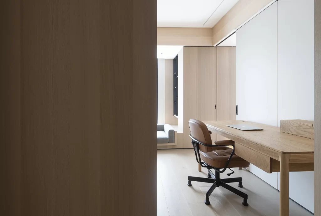 Home Office Neutral Wood Desk Chair Natural Light