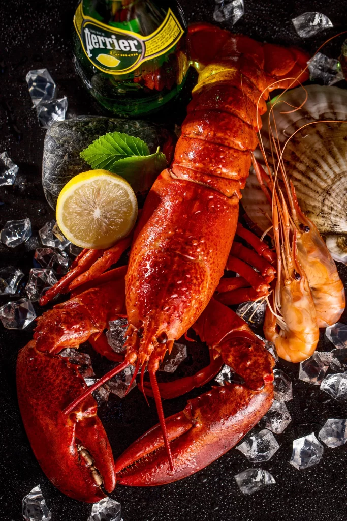 Lobster Red Shell Shrimp Ice Lemon