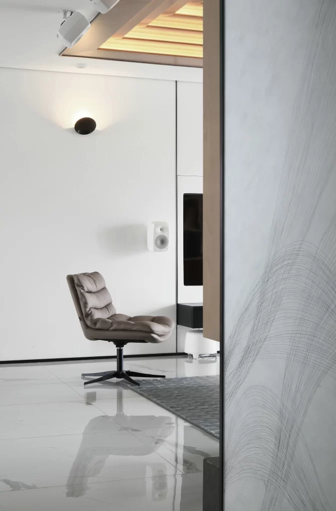 Modern Living Room Neutral Tones Minimalist Chair