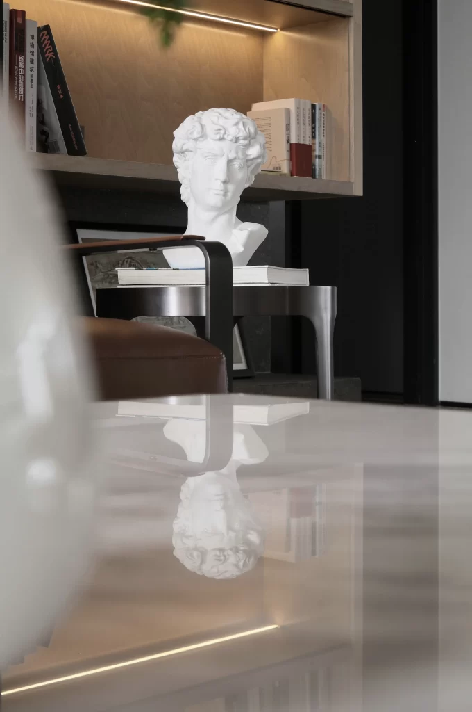 Modern Study Room Neutral Tones Sculpture Bookshelf