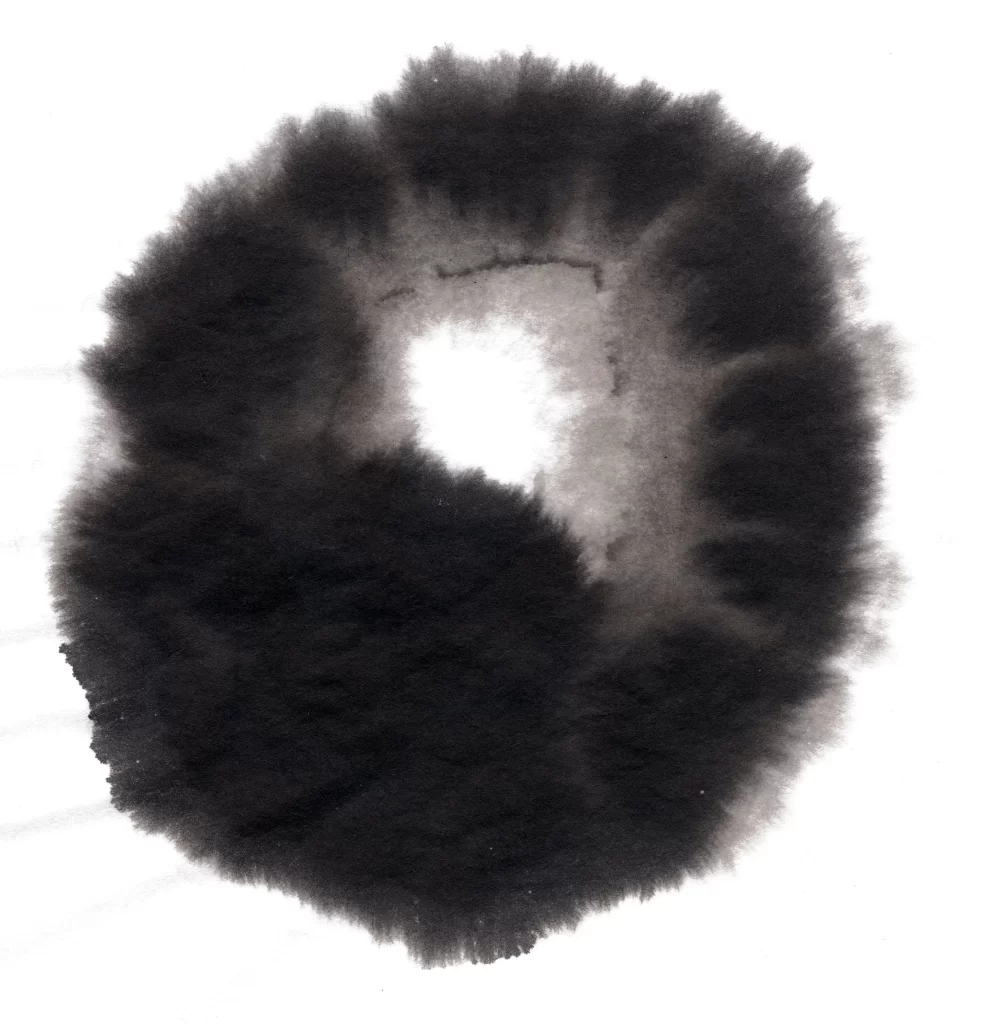 Monochrome Gradient Soft Centered Circular Flow