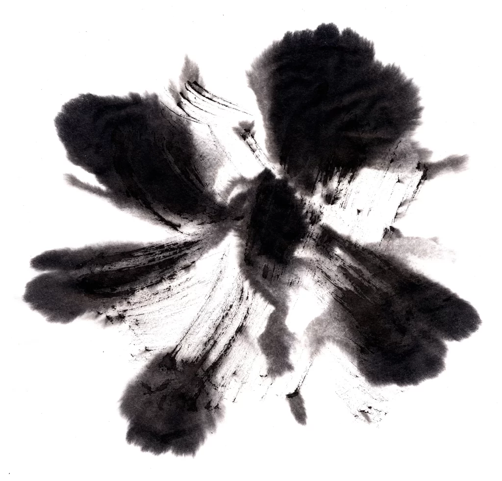 Monochrome Organic Textured Soft Flowing