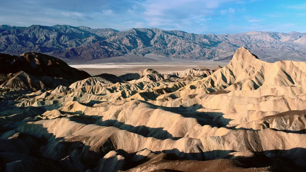 mountains desert landscape erosion rock formations valley