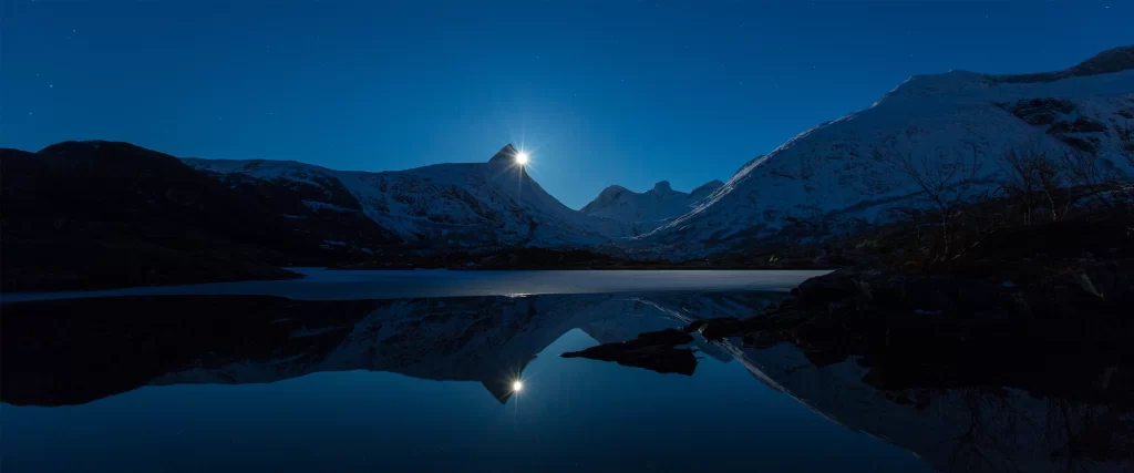 Night Moon Mountains Reflection Snow Tranquil