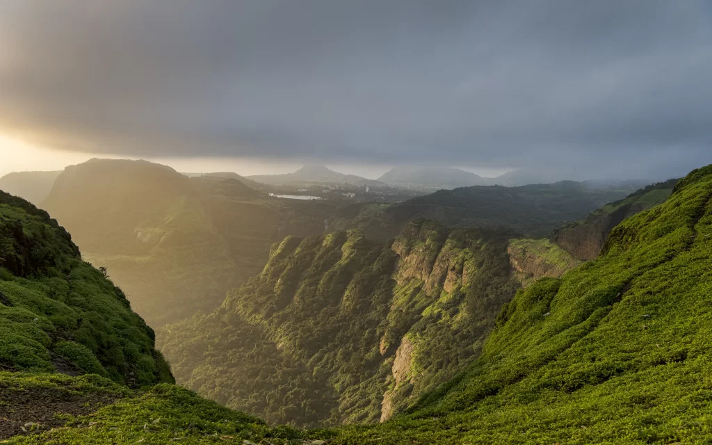 Sunset Mountainous Landscape Greenery Misty Atmosphere