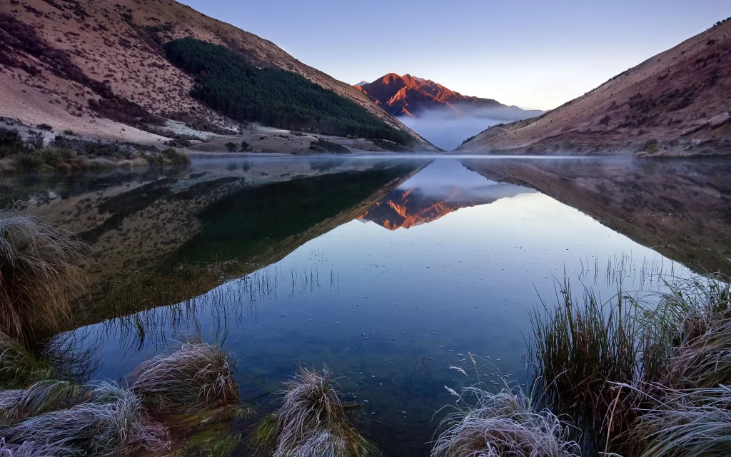 Mountain Lake Reflection Sunrise Mist Nature