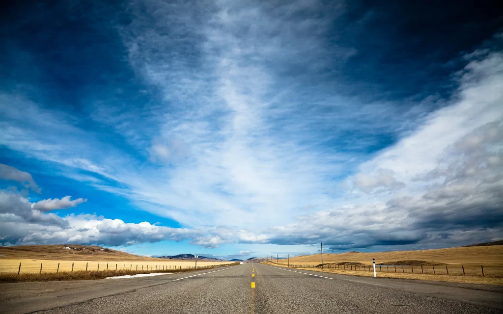 Open Road Cloudy Sky Rural Landscape Yellow Line Horizon Fields