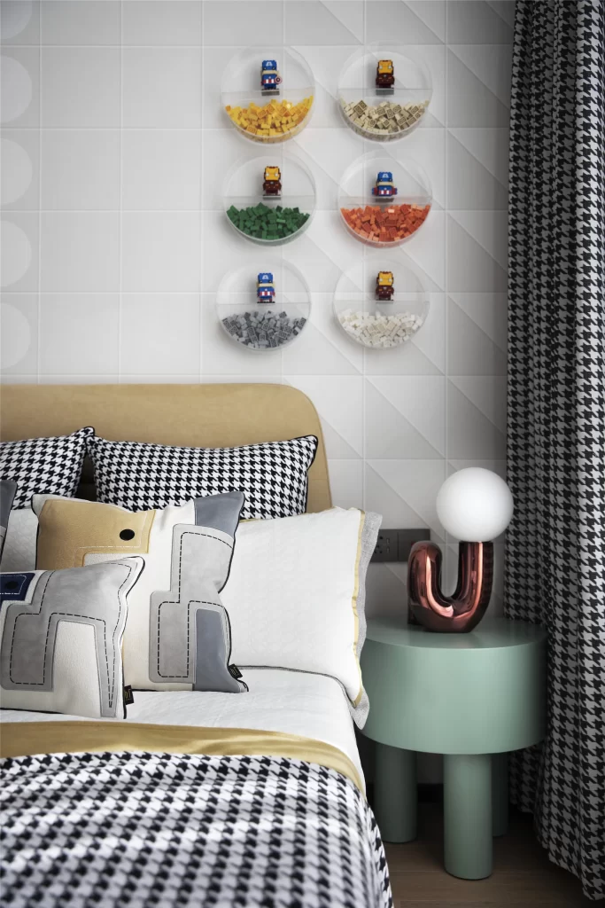Bedroom Modern Geometric Patterned Black White Yellow Green Orange Gray