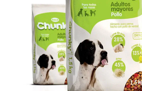 Chunky Dog Food Chicken Green Bag Dog Illustration