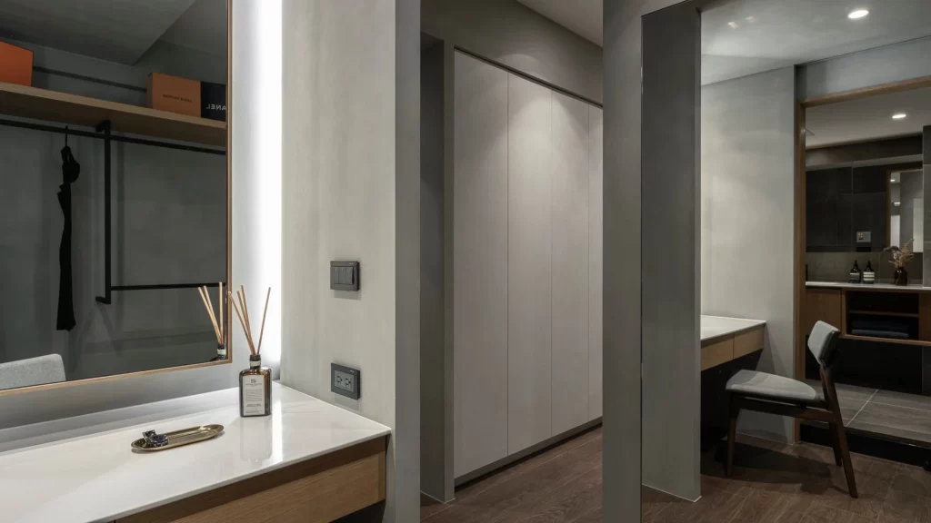 Closet Modern Neutral Grey White Wood