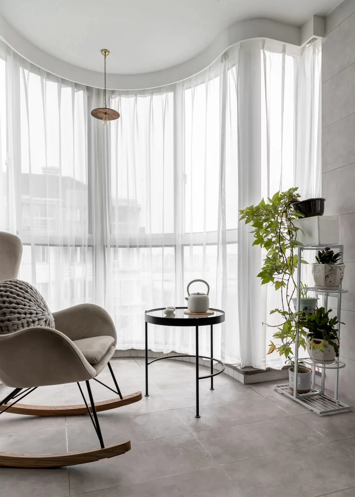 Contemporary Cozy Corner White Soft Grey Natural Wood