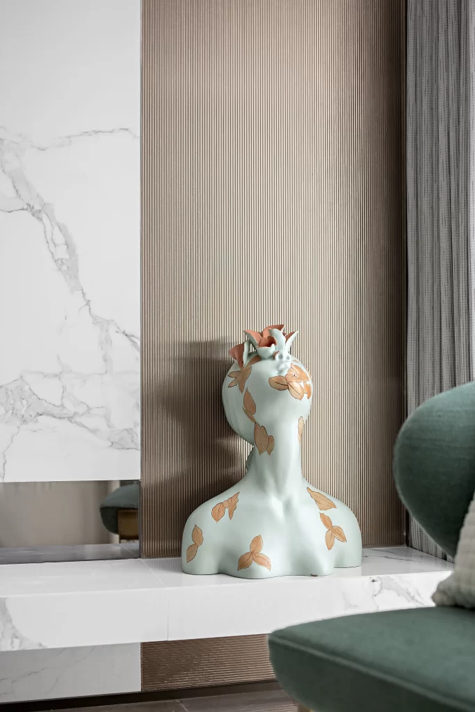 Contemporary Elegant Sculpture Neutral Marble Soft