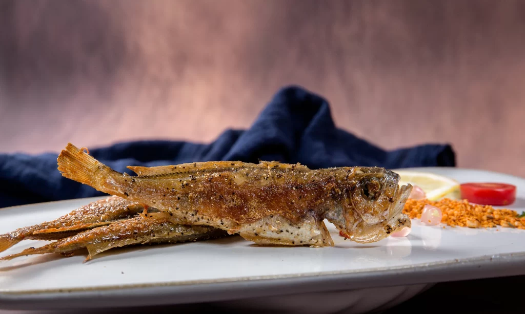 Crispy Fried Fish Whole Lemon Wedge Garnish