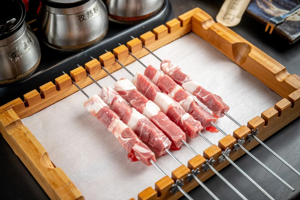 Cube Marbled Red Pink Fat Chaoshan Hot Pot Beef