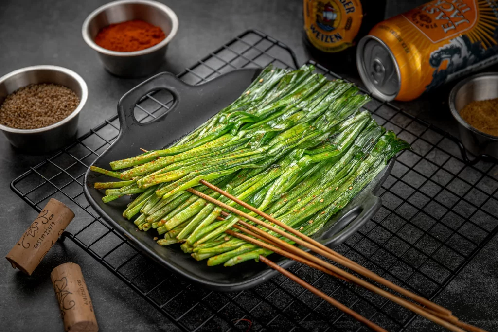 Grilled Green Onions Spicy Seasoning Black Plate