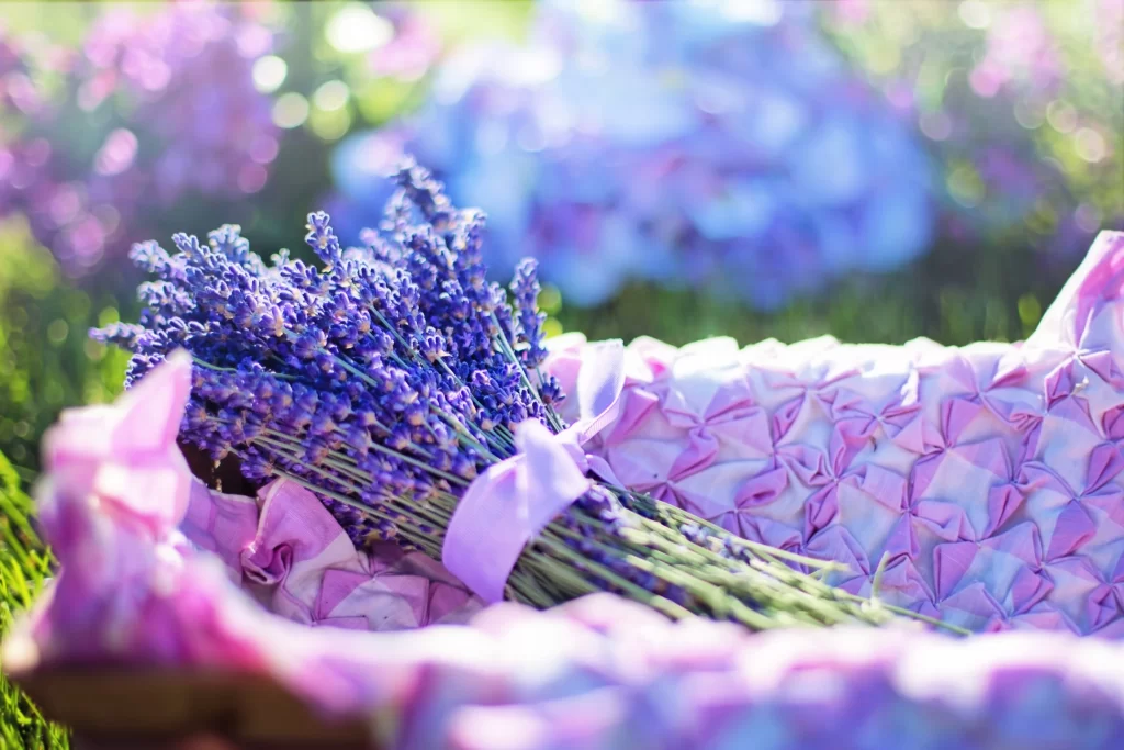 Lavender Purple Bouquet Stems Ribbon Basket