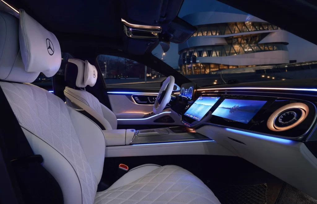 Mercedes Benz Luxury Sedan Interior