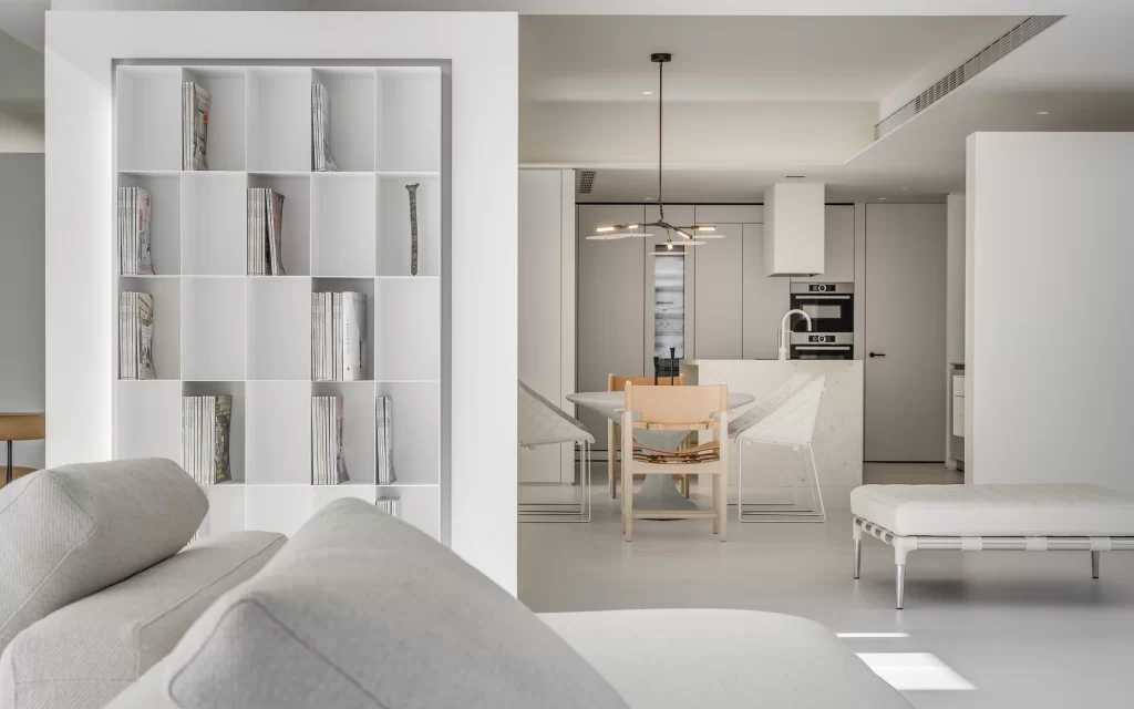Minimalist Open Plan Neutral White Light Wood