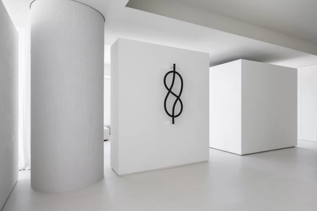 Minimalist White Monochrome Geometric Sculpture