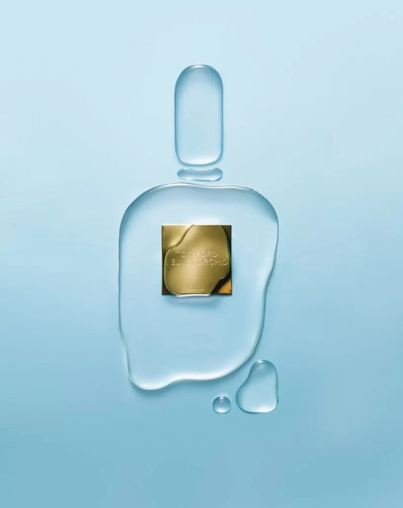 Perfume Bottle Clear Gold Minimalist Design