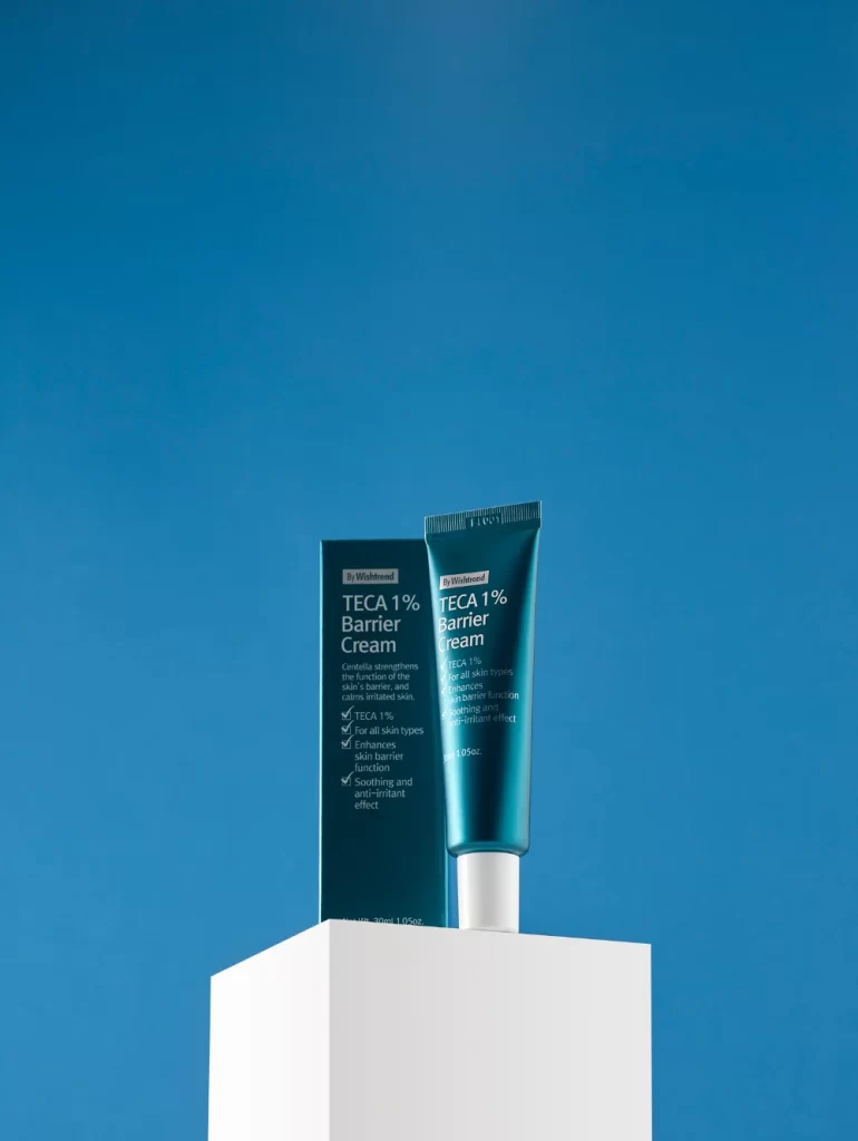Skincare Cream Tube Blue White Minimalist Design