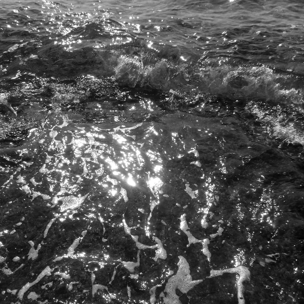 Sunlight Reflections Ocean Waves Foam Sparkle
