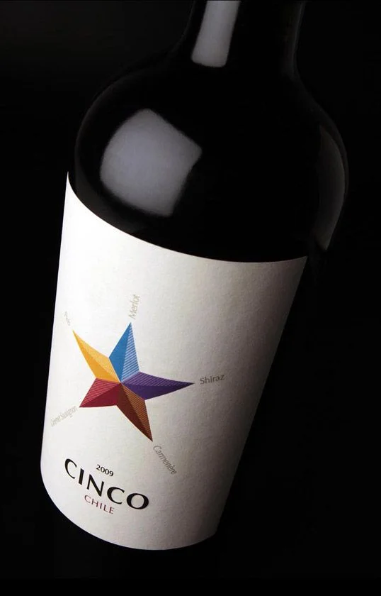 Wine Bottle Black White Star Design