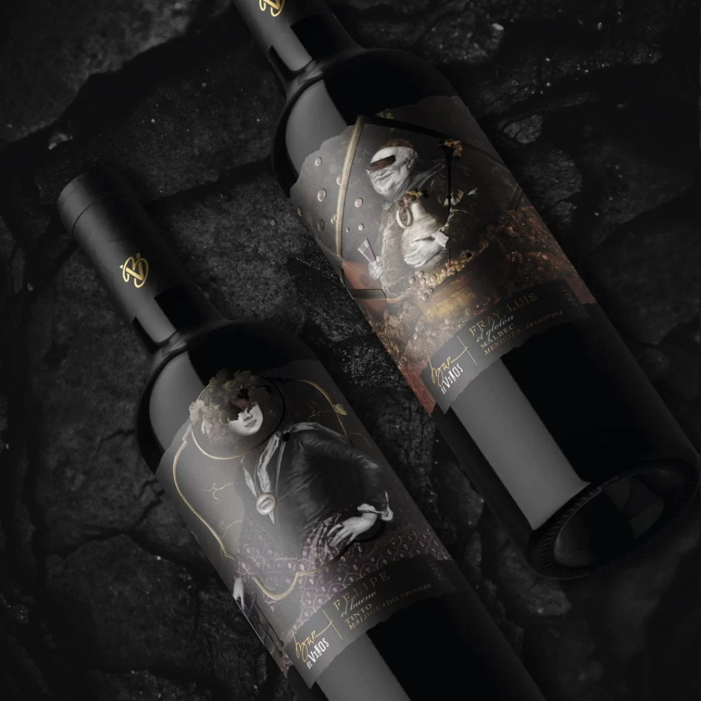 Bar de Vinos Wine Packaging A