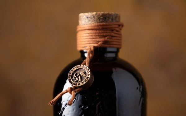 Casa Aragao Olive Oil Packaging Bottle