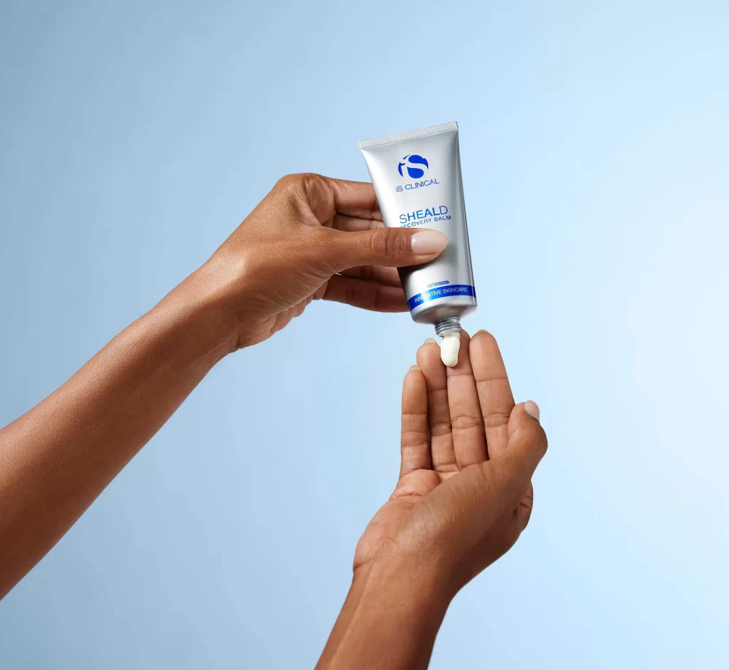 iS Clinical Sheald Recovery Balm Image 2