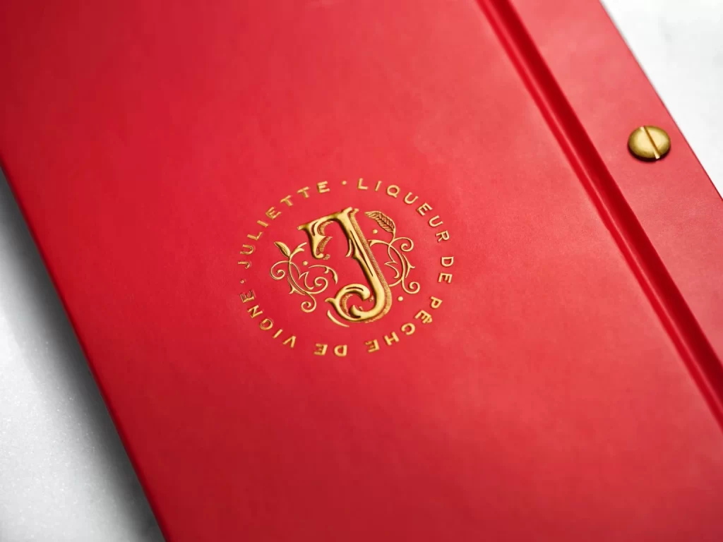 Juliette Peach Liqueur Packaging Red