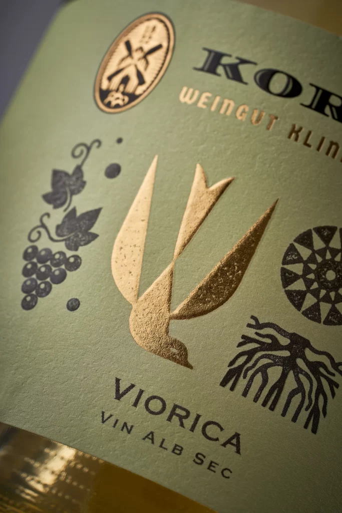 Kornova Weingut Wine Bottle Kornova Close Up Front View