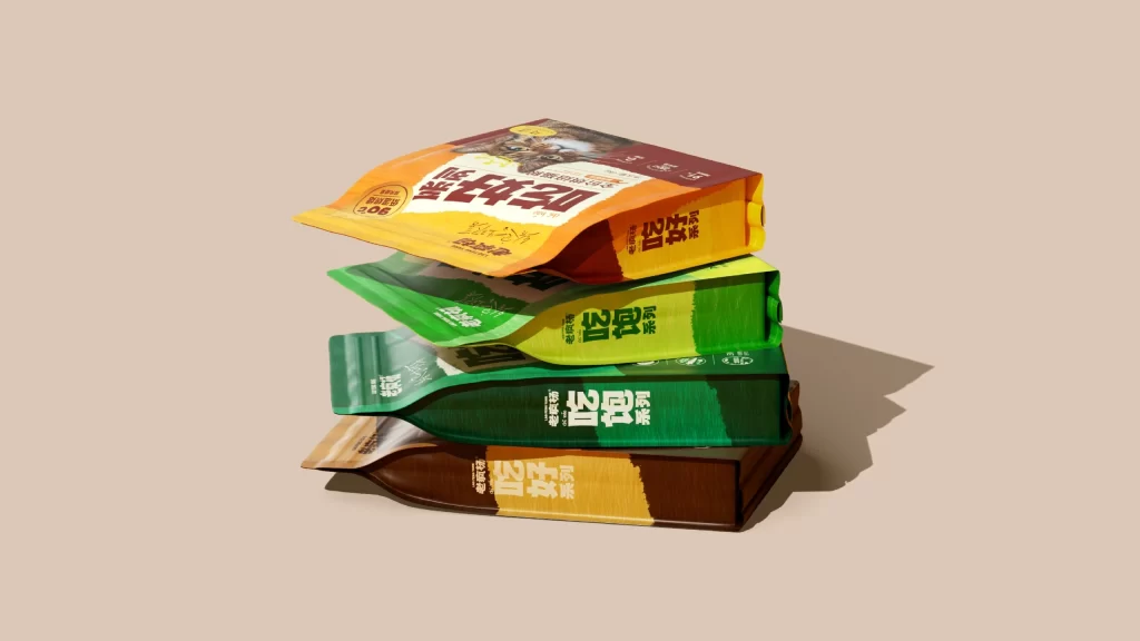Lao Feng Yang Pet Food Packaging Color/flavor variants (orange/brown, green, brown/yellow)