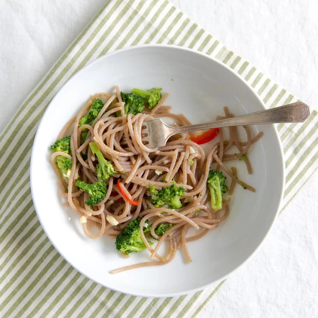 Asian Noodles Broccoli Red Pepper Photography