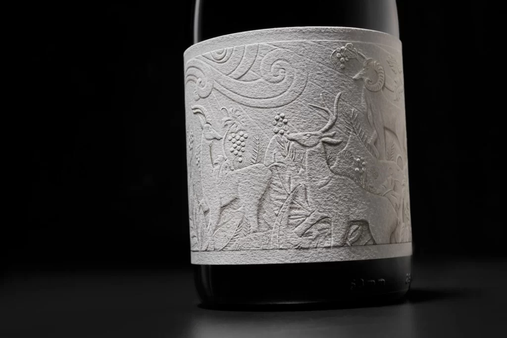 Saura Wine Packaging K