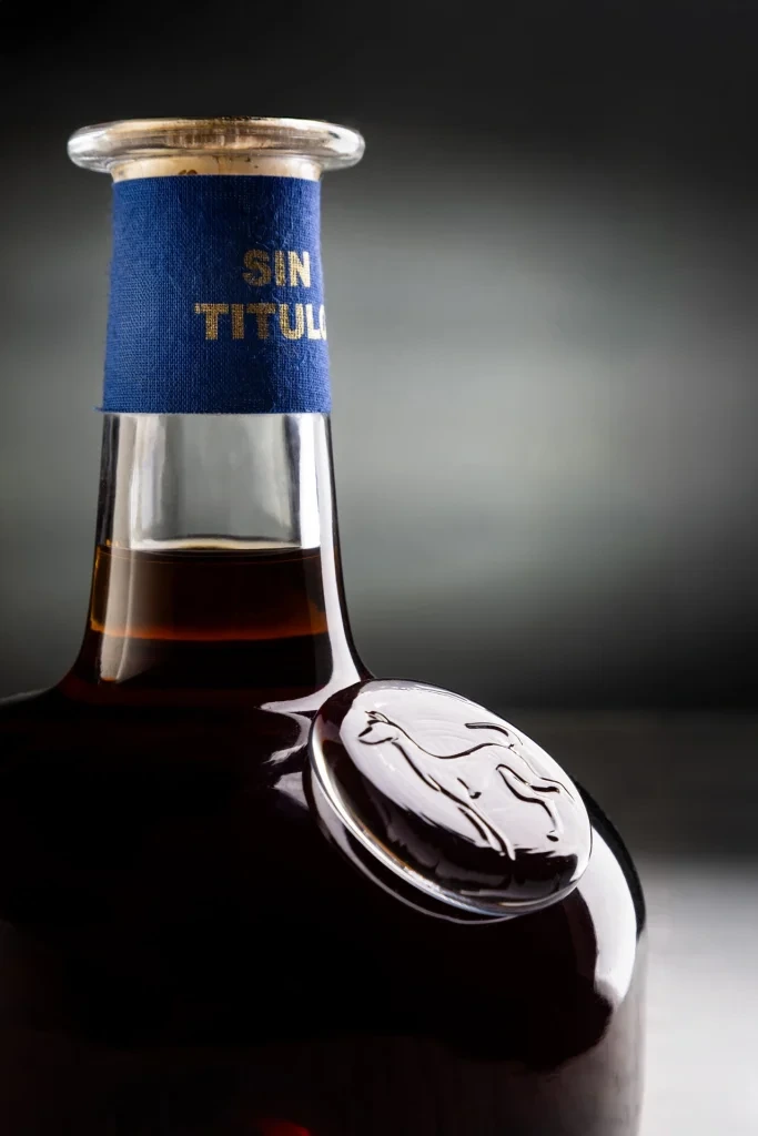 Sin Titulo Product Packaging Titulo Top View
