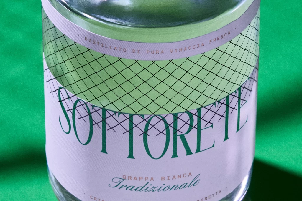 Sottorete Grappa Bottle Bianca