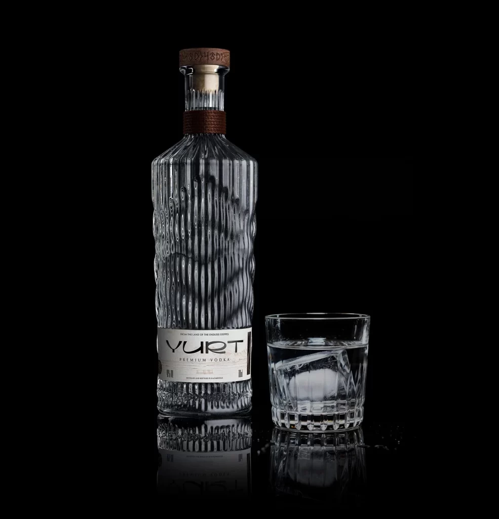 Yurt Vodka Packaging Red