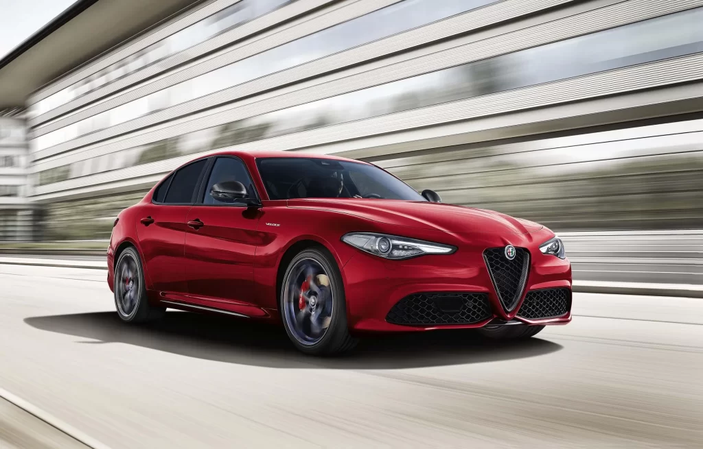 Alfa Romeo Giulia Quadrifoglio Red Car Packaging