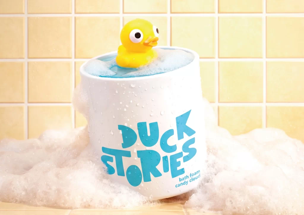 Duck Stories Bath Foam White Cylindrical Container Packaging