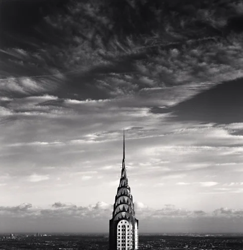 Architecture Dramatic High Contrast Atmospheric Cityscape