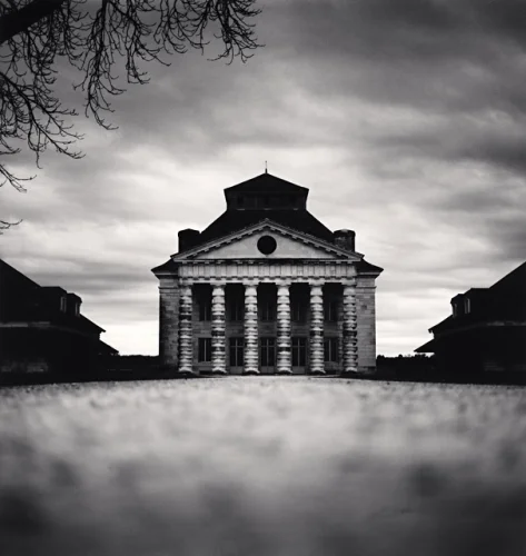 Architecture Dramatic High Contrast Moody Atmospheric